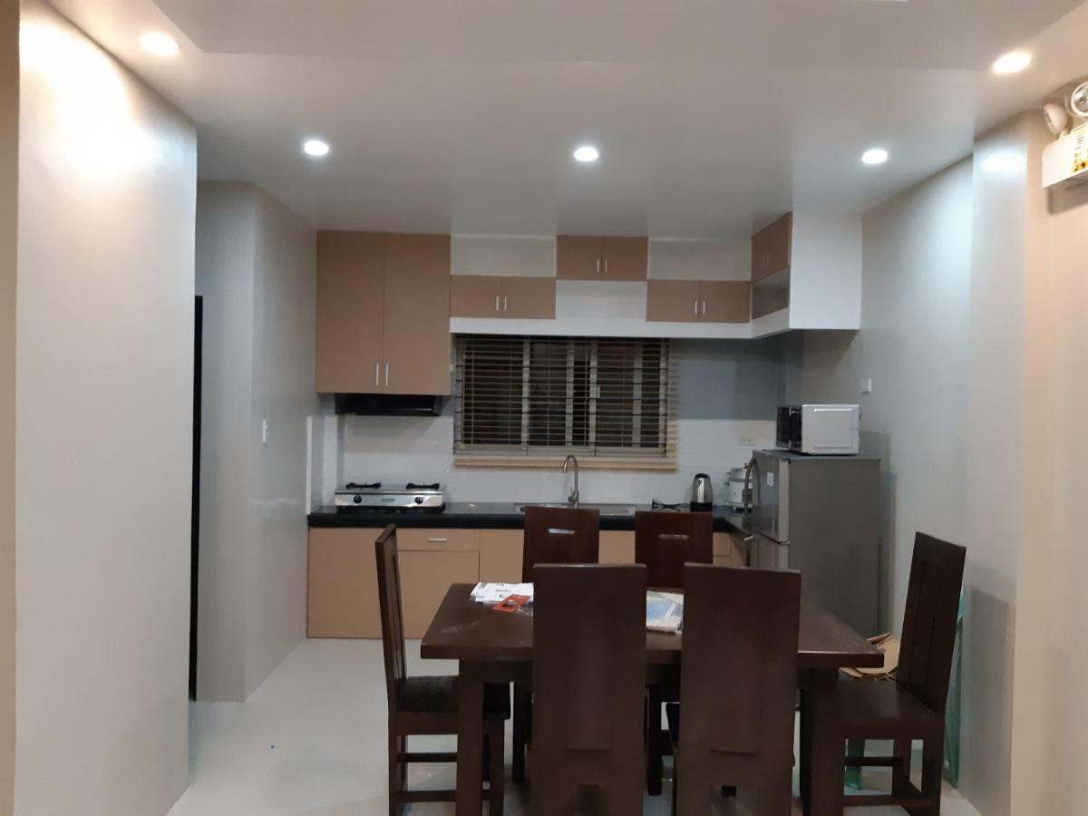 Вілла Restful 3Br Hillside Duplex House Baguio City Екстер'єр фото